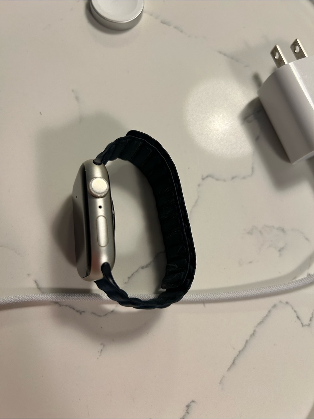 Apple Watch Series 9 With Navy Magnetic Band With Charger watchOS 26.4 - Picture 16 of 16